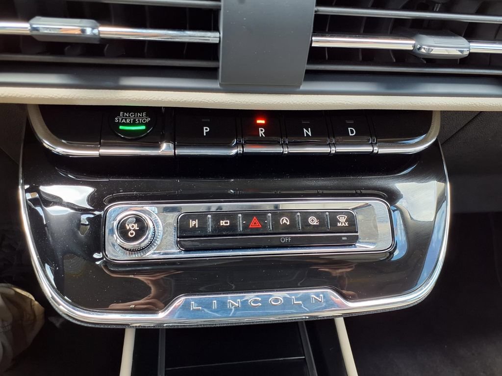 Used 2026 Lincoln Corsair Premiere FWD image 20