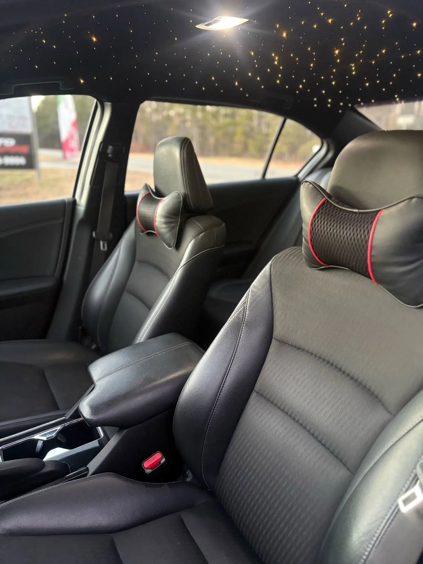 Used 2017 Honda Accord Sport image 7