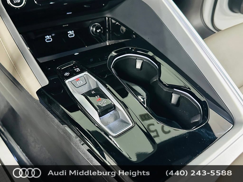 Certified 2025 Audi Q5 Premium Plus w/ Premium Plus AWD/4WD image 16