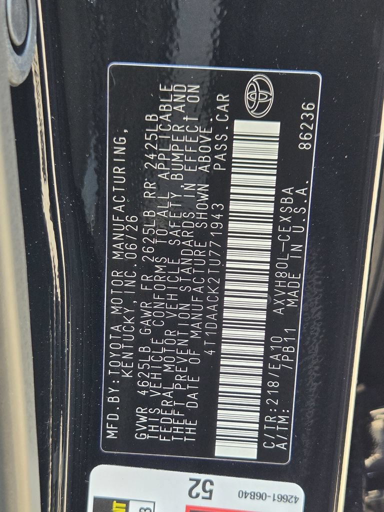 Used 2026 Toyota Camry SE FWD image 31