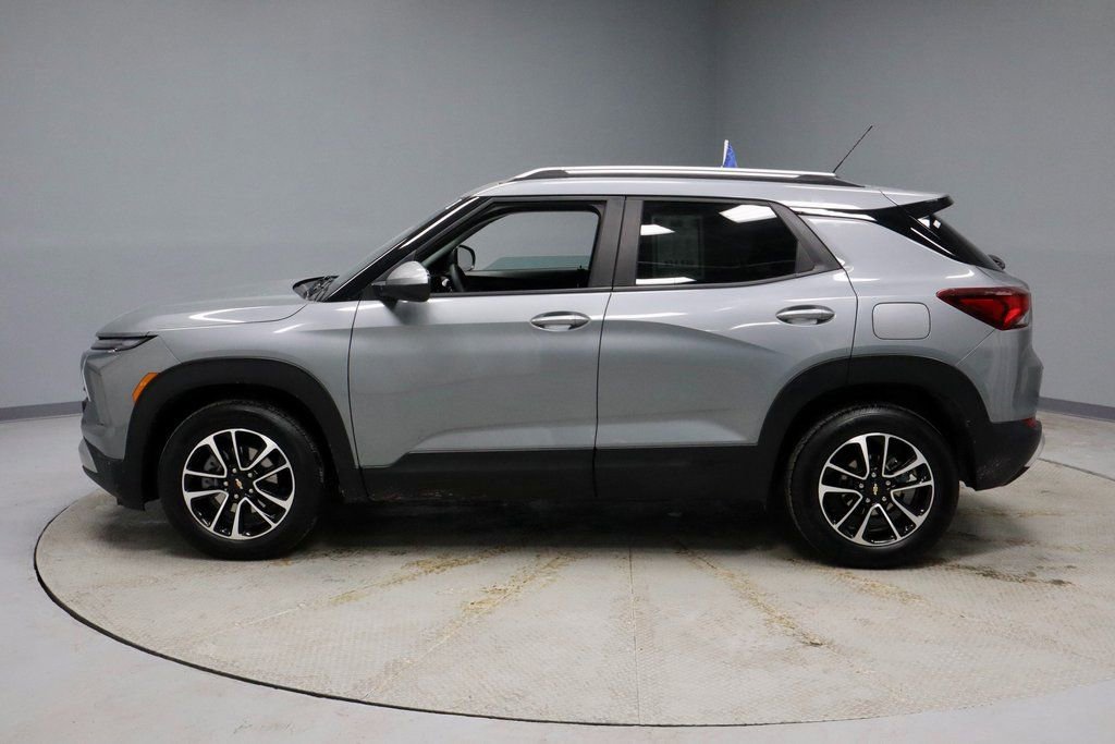 Used 2025 Chevrolet TrailBlazer LT image 8