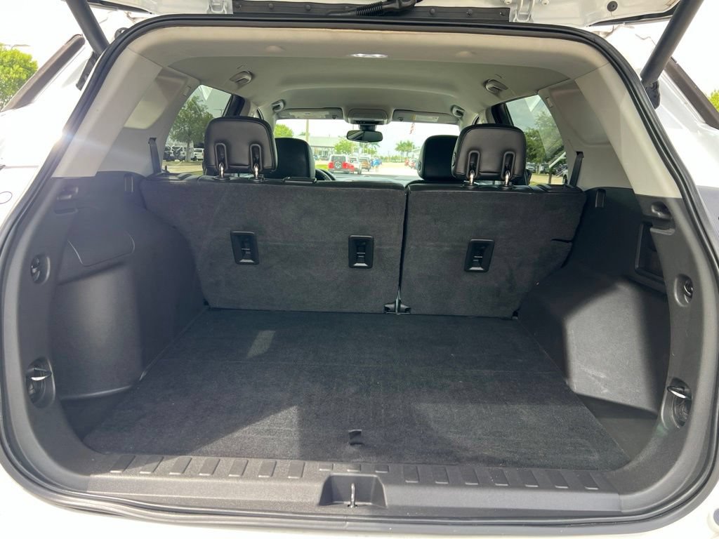 Used 2020 GMC Terrain SLT w/ Preferred Package FWD image 26