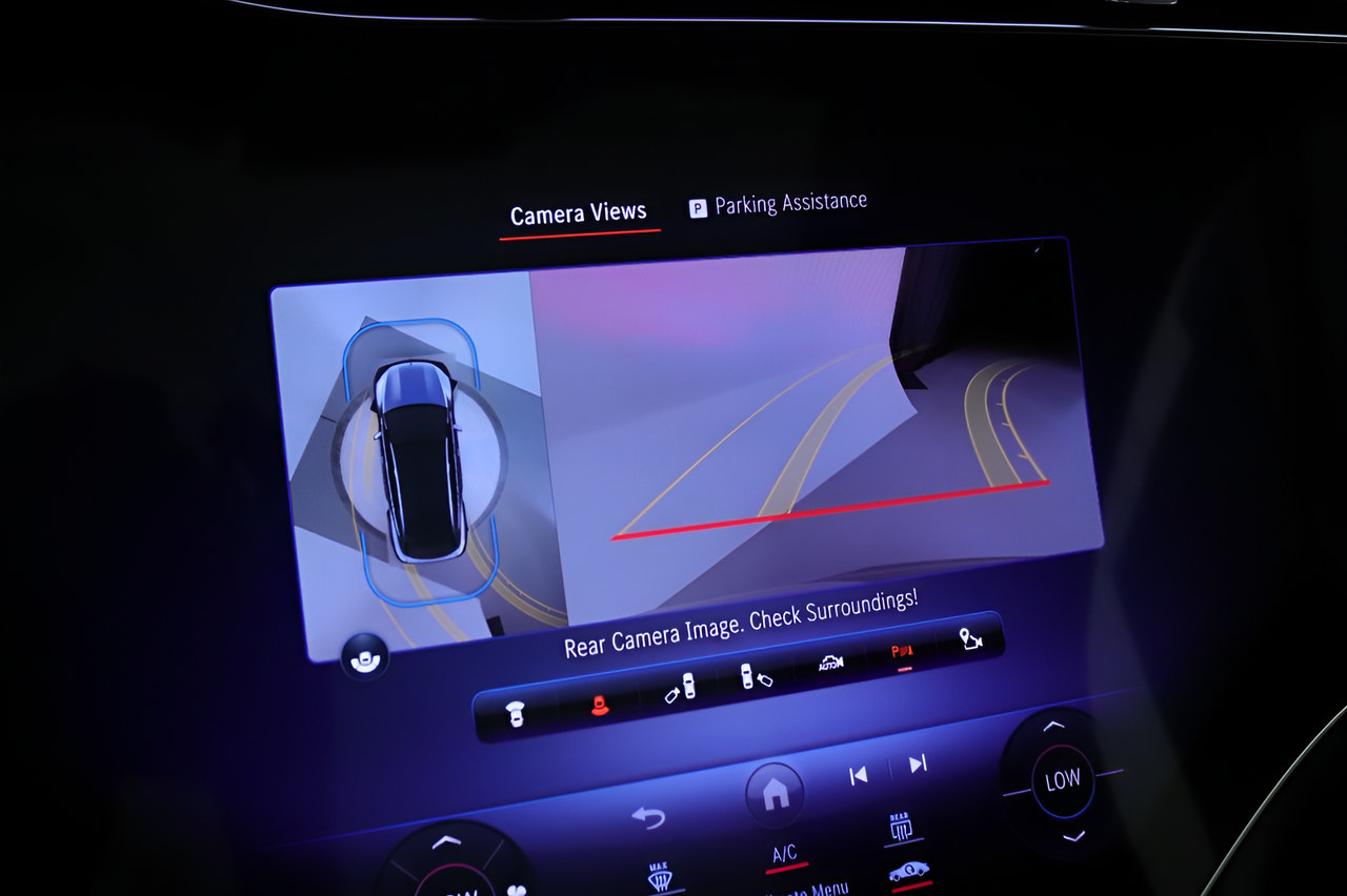 Certified 2023 Mercedes-Benz EQS 580 4MATIC SUV image 13
