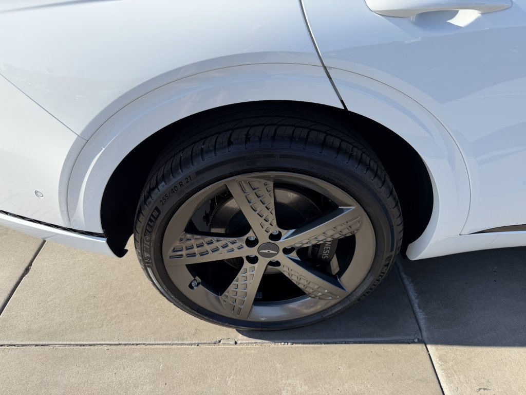 Used 2025 Genesis GV70 2.5T w/ Sport Prestige Package image 15