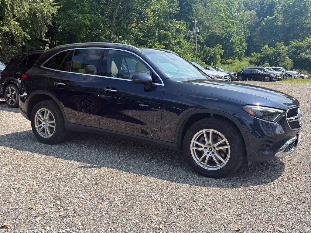 Used 2023 Mercedes-Benz GLC 300 4MATIC image 6
