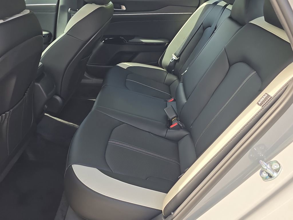 New 2026 Kia K5 GT-Line image 16