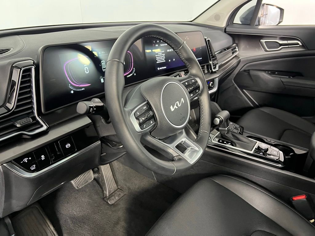 Used 2025 Kia Sportage EX w/ Premium Package image 22