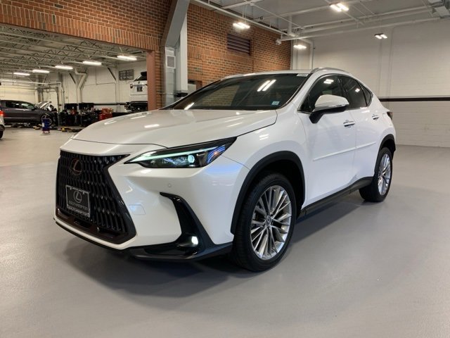 Used 2022 Lexus NX 350h AWD image 4