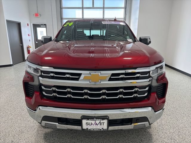 Used 2024 Chevrolet Silverado 1500 LTZ w/ LTZ Convenience Package II AWD/4WD image 7