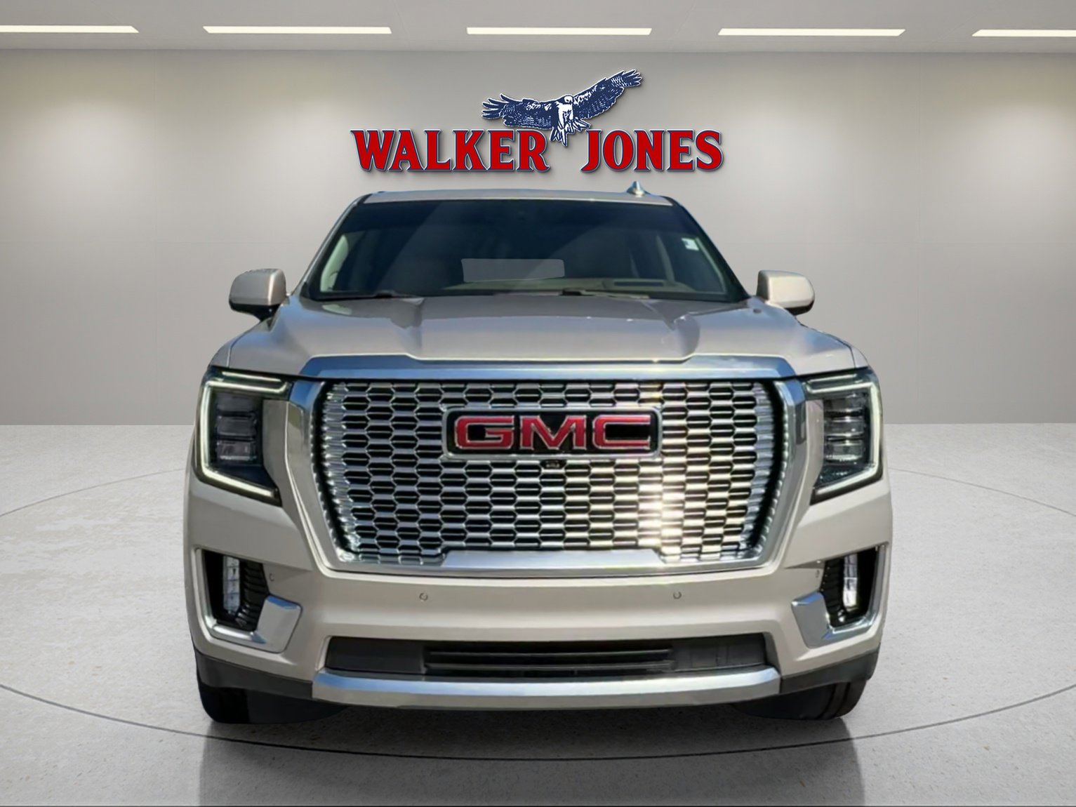 Used 2022 GMC Yukon XL Denali image 8