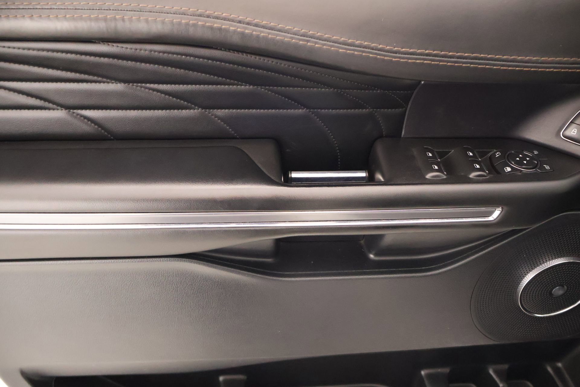Used 2021 Ford Expedition Platinum image 18