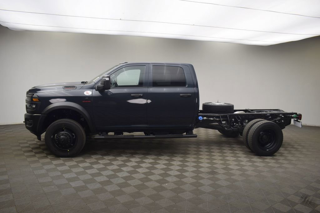 New 2026 RAM 5500 Tradesman AWD/4WD image 14