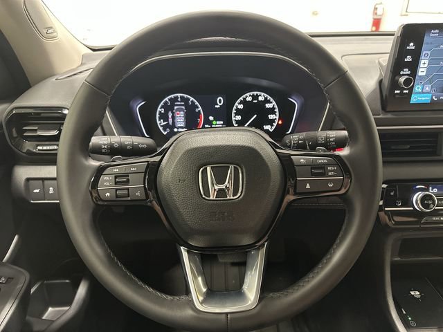 Used 2025 Honda Pilot Touring image 18