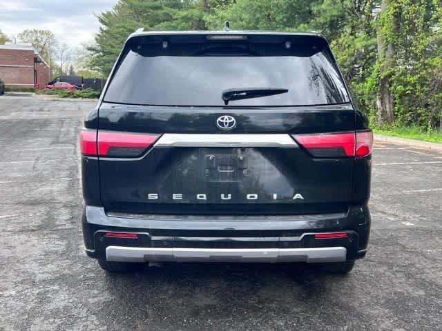 Used 2023 Toyota Sequoia Limited w/ Tow Technology Package AWD/4WD image 5