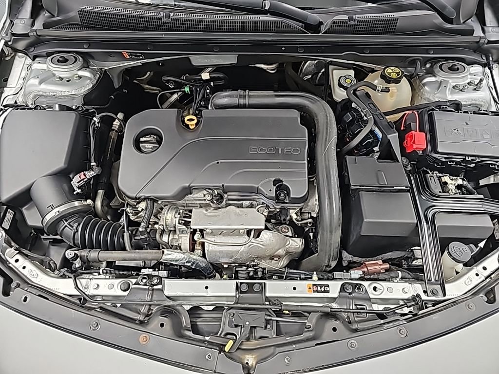 Used 2020 Chevrolet Malibu LT FWD image 38