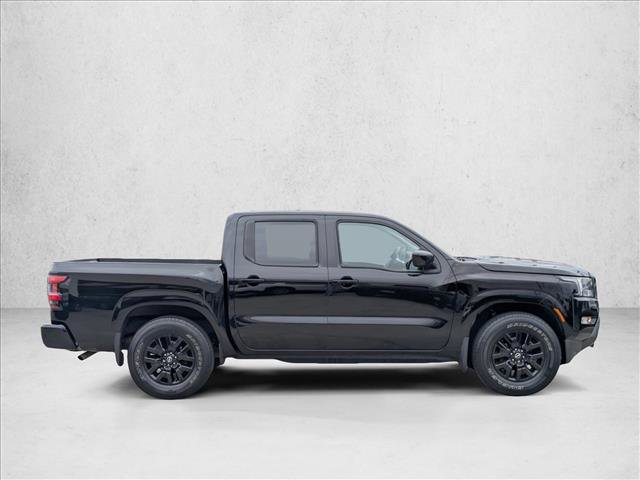 Used 2022 Nissan Frontier SV RWD image 4