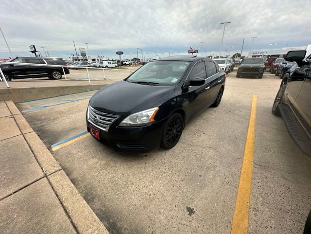 Used 2013 Nissan Sentra SV w/ Premium Pkg FWD image 1