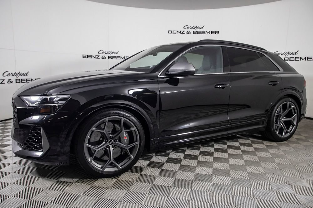 Used 2025 Audi RS Q8 performance AWD/4WD image 4