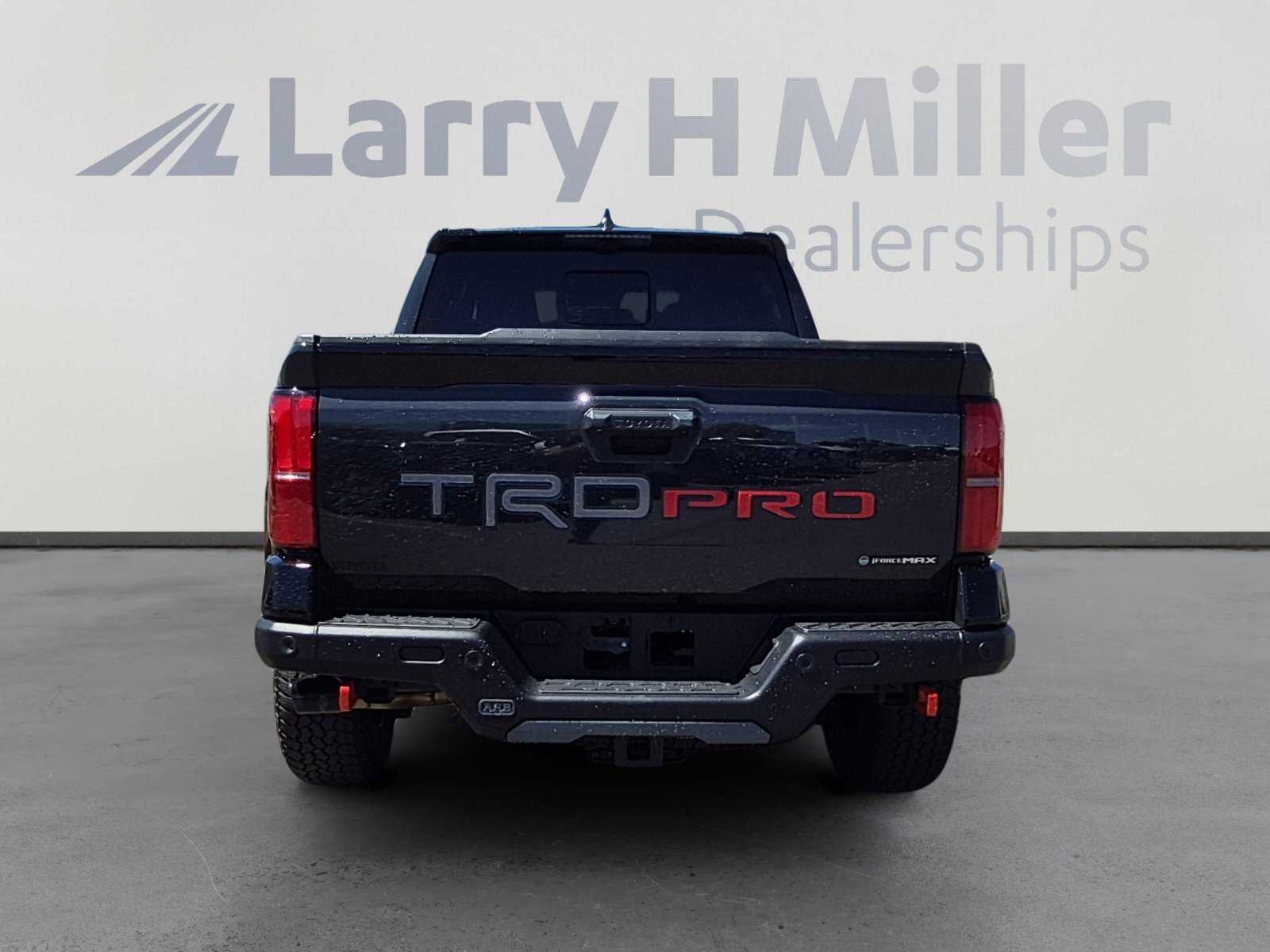 Certified 2025 Toyota Tacoma TRD Pro AWD/4WD image 4