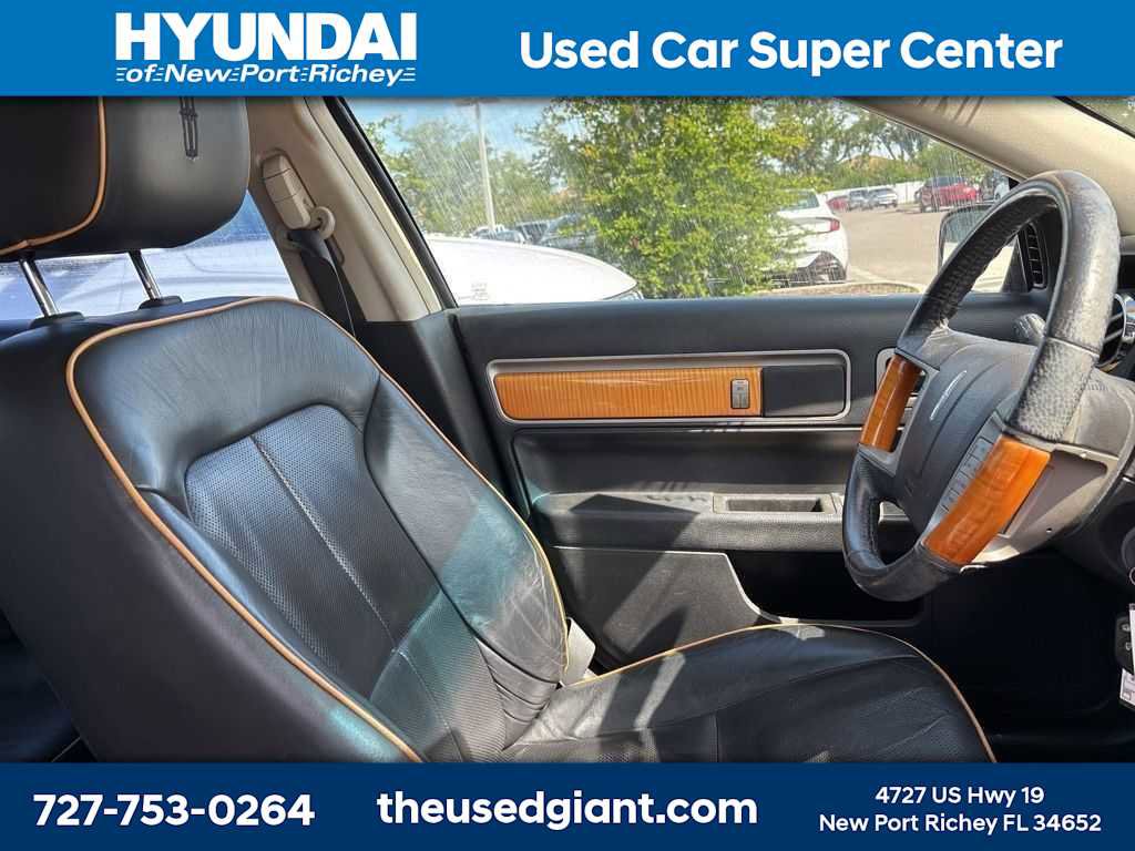 Used 2009 Lincoln MKZ image 7