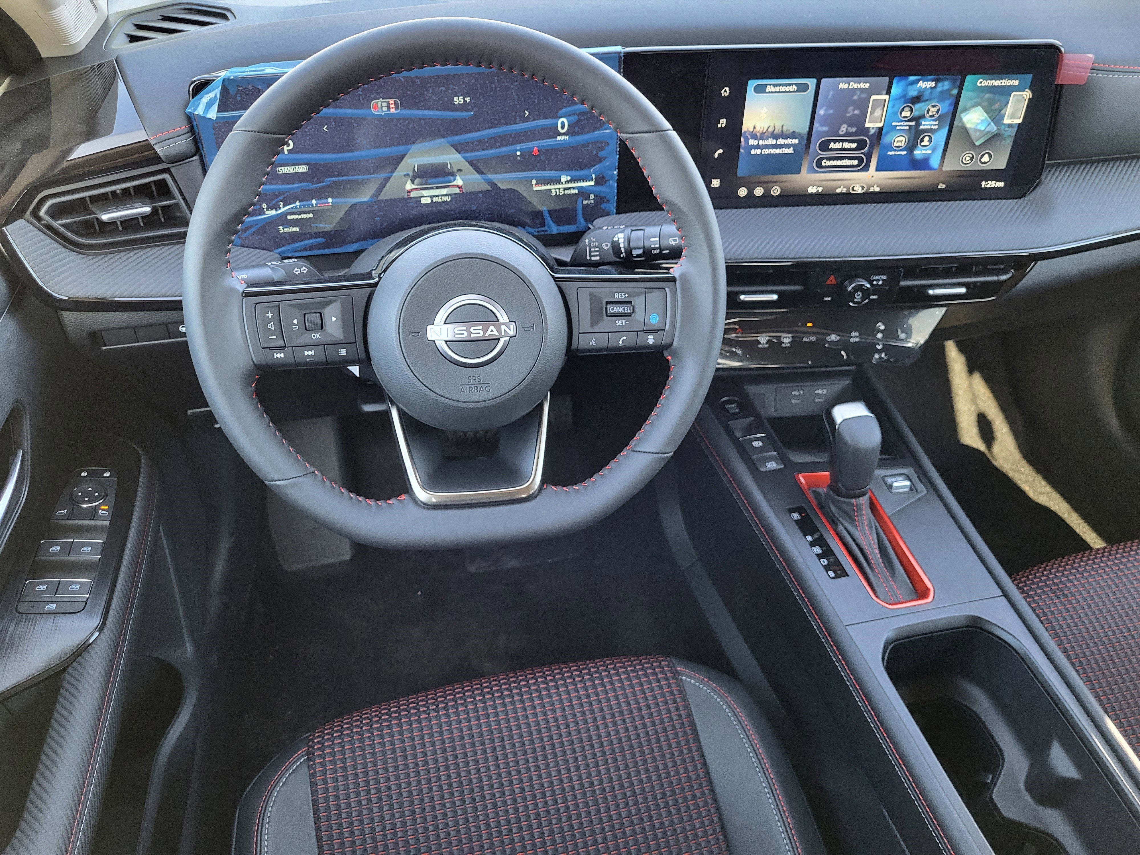 New 2026 Nissan Kicks SR w/ Cold Weather Package AWD/4WD image 10