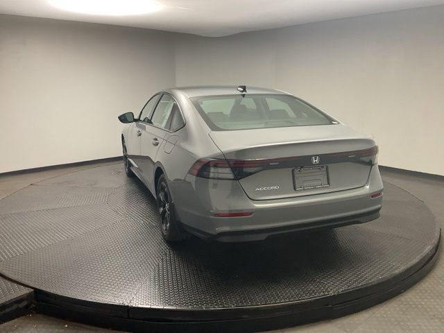 New 2025 Honda Accord SE image 5