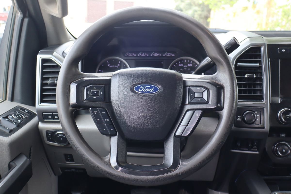 Used 2020 Ford F350 XLT w/ XLT Premium Package AWD/4WD image 18