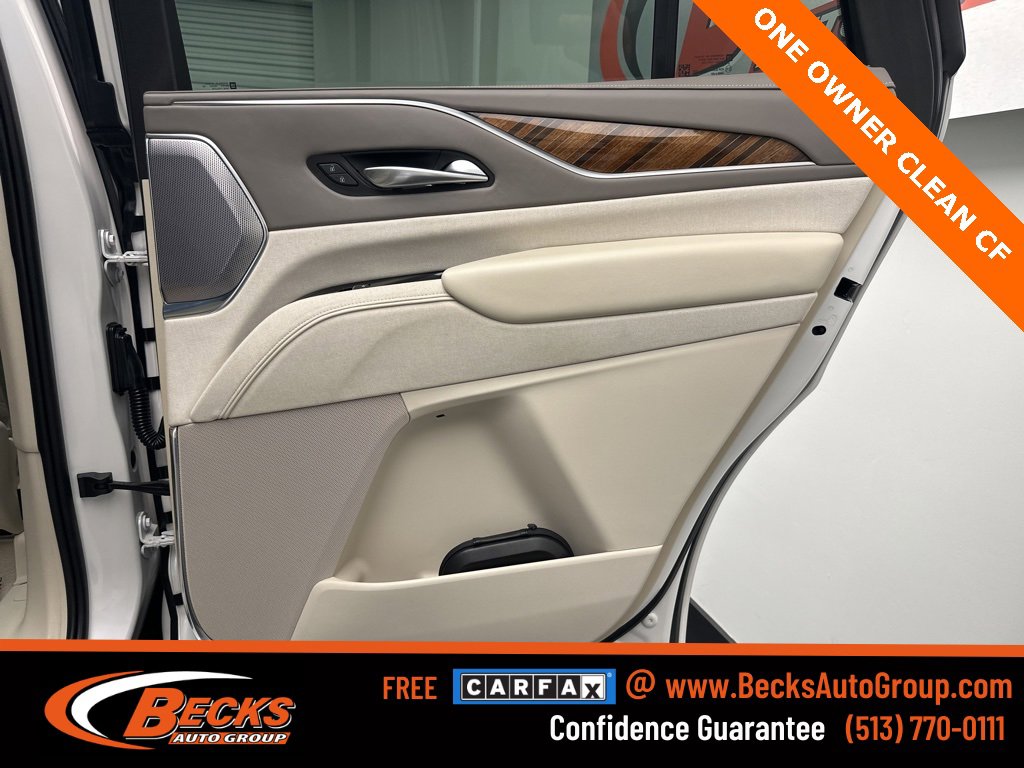 Used 2022 Cadillac Escalade Premium Luxury Platinum image 11