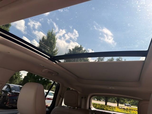 Used 2024 Lincoln Aviator Reserve w/ Equipment Group 201A AWD/4WD image 42
