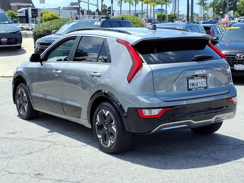 Used 2024 Kia Niro Wind FWD image 8