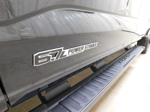 New 2026 Ford F250 Lariat w/ Black Appearance Package image 7