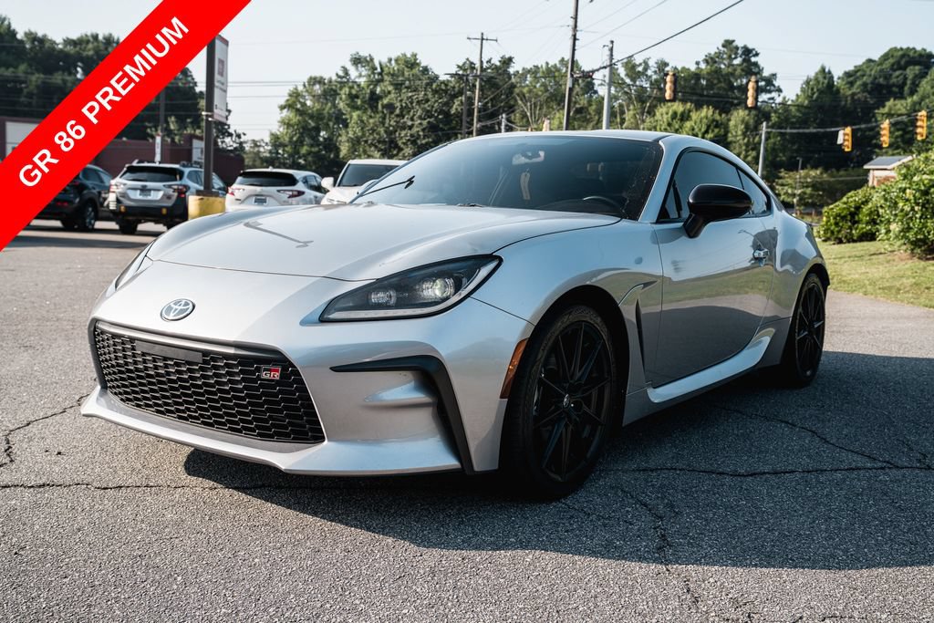 Certified 2023 Toyota GR86 Premium RWD image 3