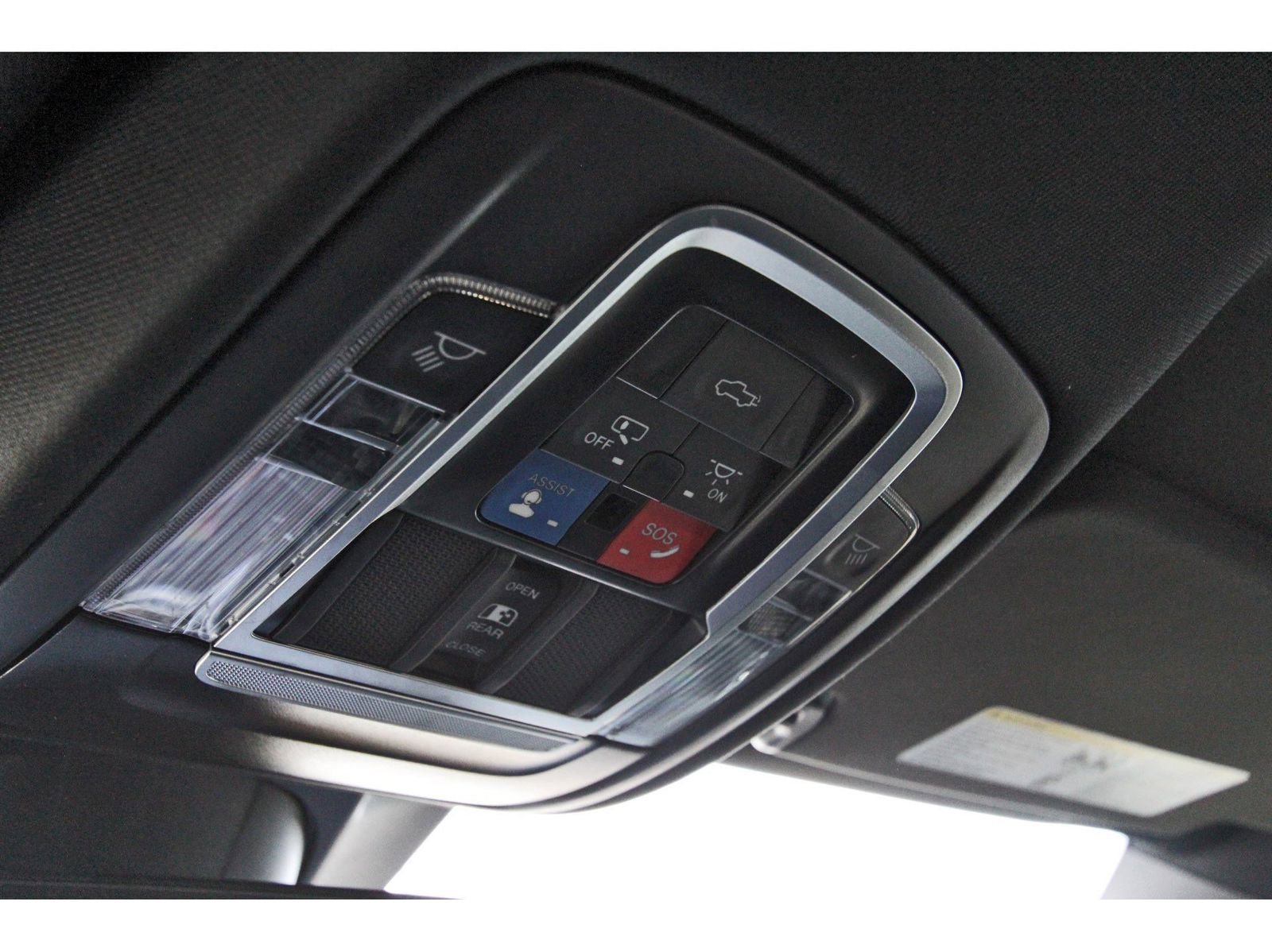 Used 2023 RAM 1500 Laramie image 25