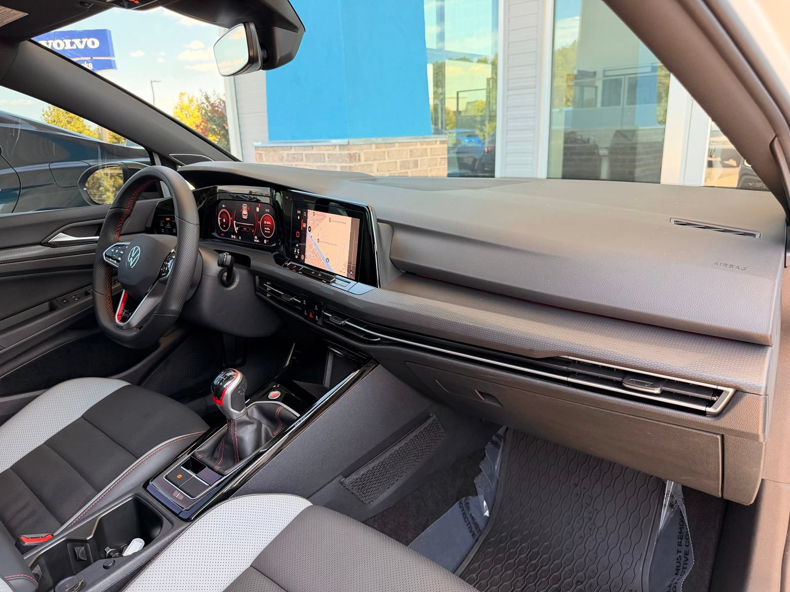 Used 2024 Volkswagen GTI SE w/ SE Leather Seats Package FWD image 33