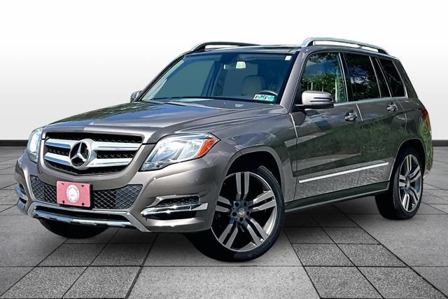 Used 2014 Mercedes-Benz GLK 350 4MATIC image 2