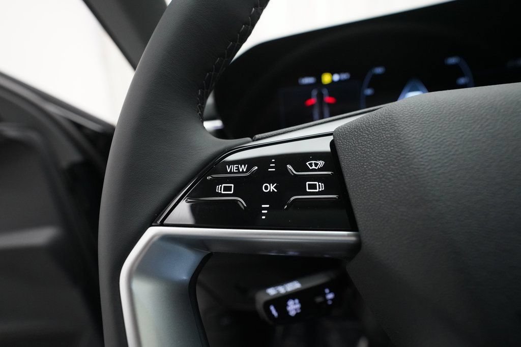 New 2026 Audi A6 Premium Plus AWD/4WD image 18