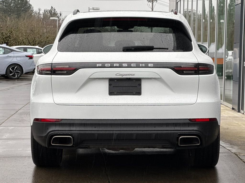 Used 2021 Porsche Cayenne AWD/4WD image 4