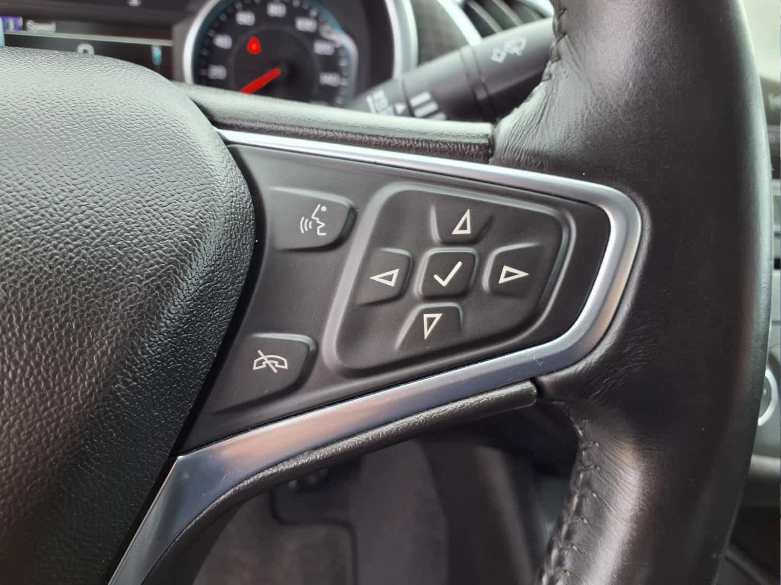 Used 2017 Chevrolet Malibu LT FWD image 22