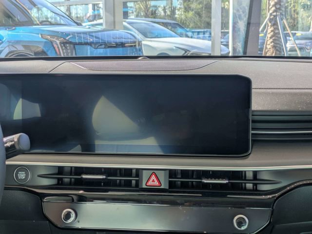 New 2026 Kia K5 LXS image 15