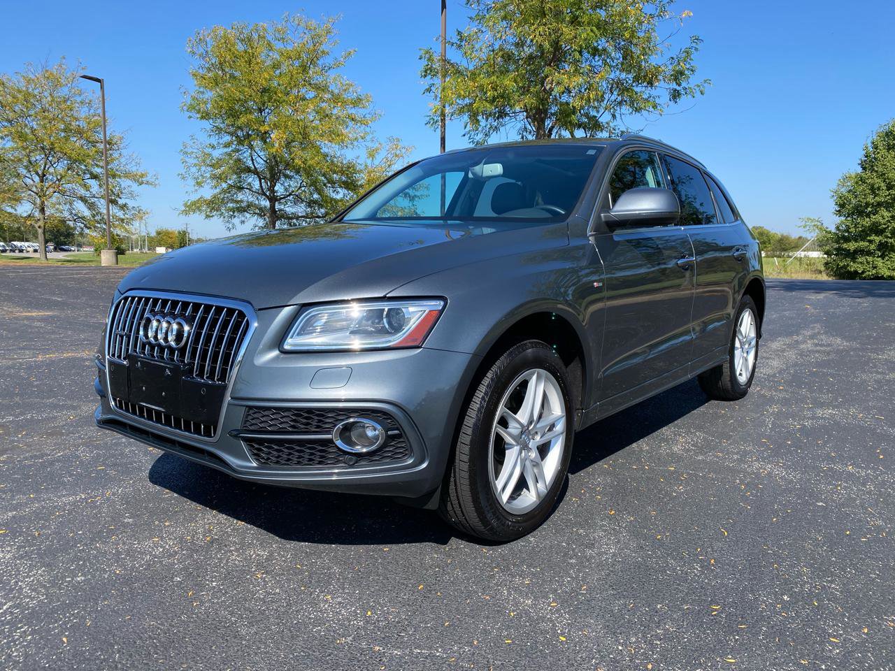 Used 2015 Audi Q5 3.0T Premium Plus w/ Technology Package AWD/4WD image 1