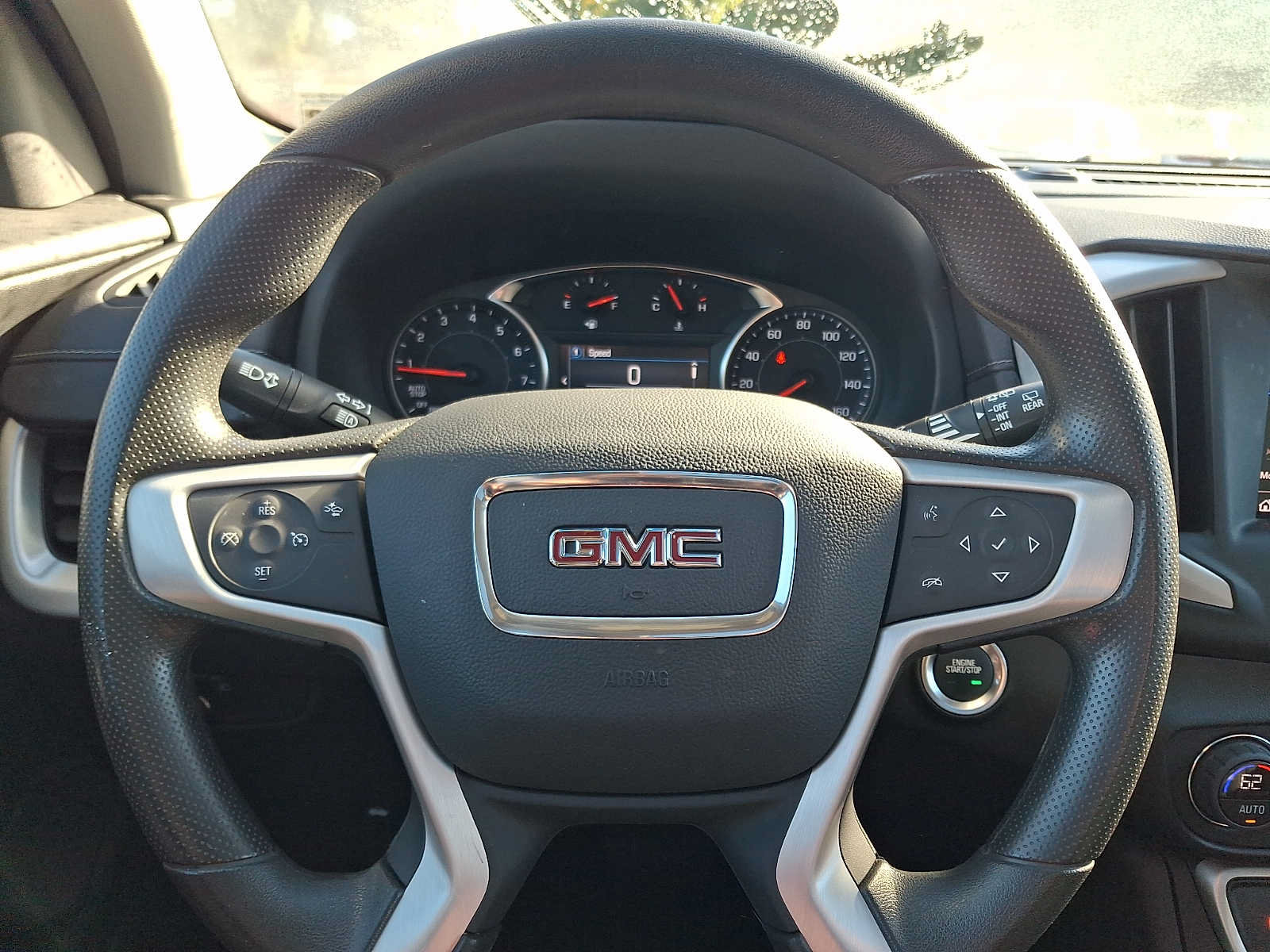 Used 2023 GMC Terrain SLE w/ Driver Convenience Package AWD/4WD image 19
