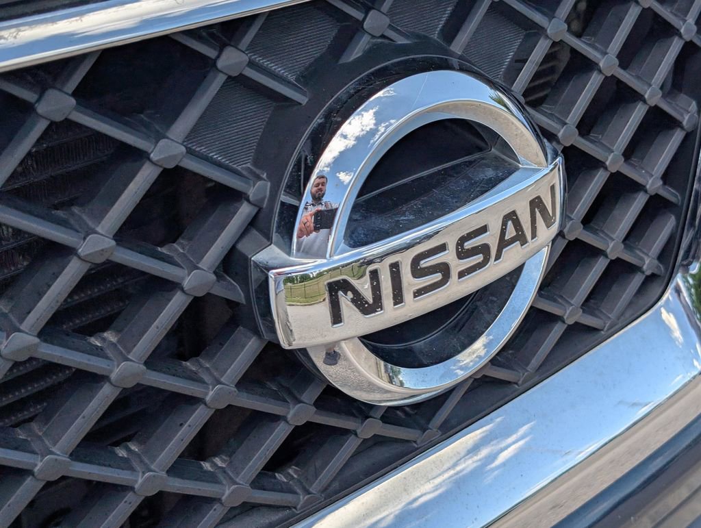 Used 2019 Nissan Frontier SV RWD image 10