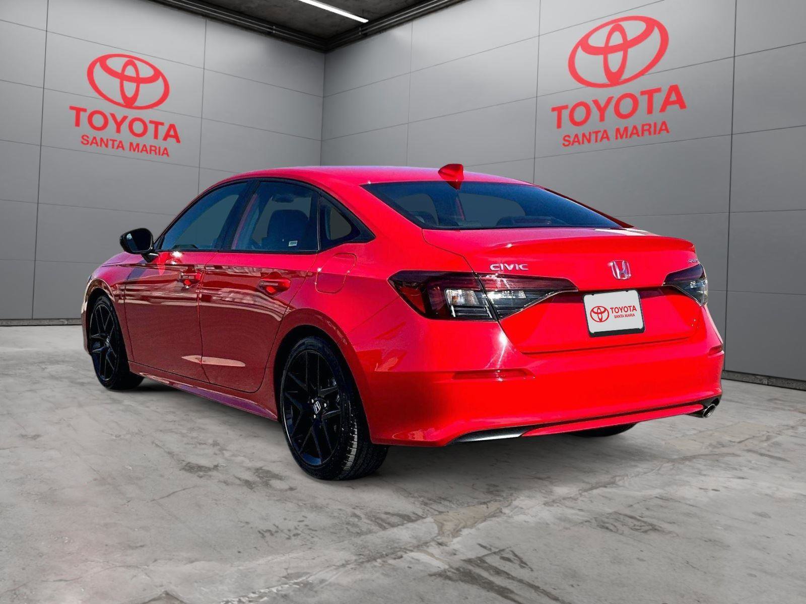 Used 2025 Honda Civic Sport image 2