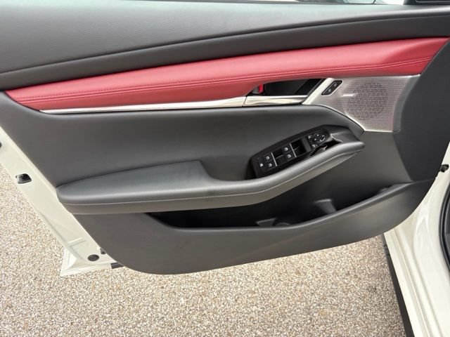 Used 2022 MAZDA MAZDA3 s FWD image 28