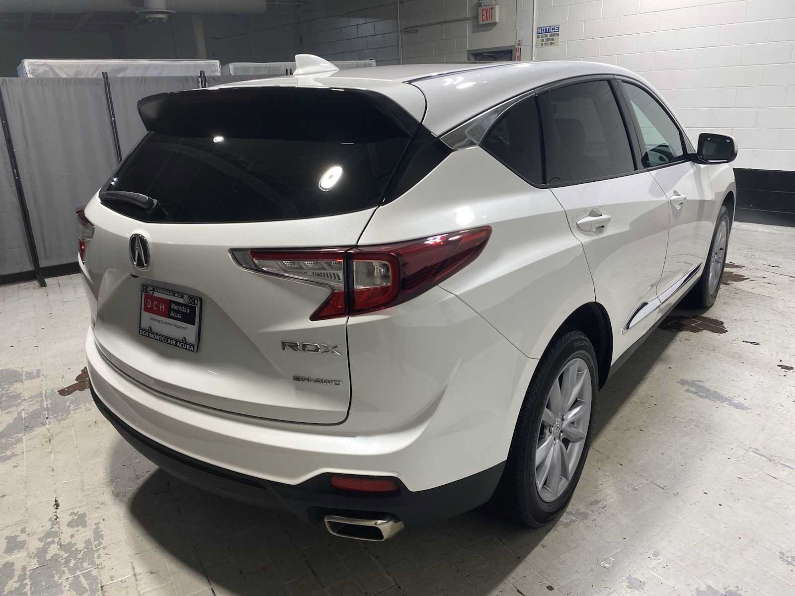 Used 2024 Acura RDX SH-AWD image 26