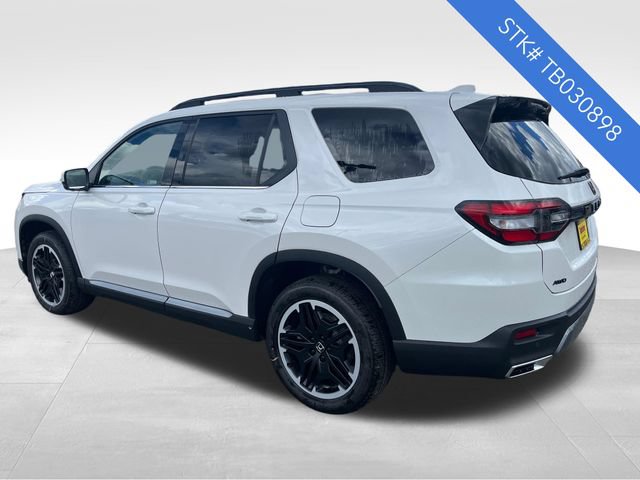 New 2026 Honda Pilot Touring image 6