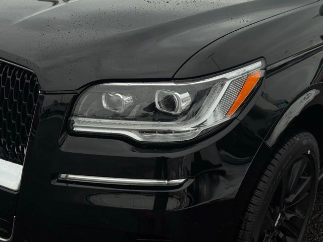 Used 2022 Lincoln Navigator Reserve image 7