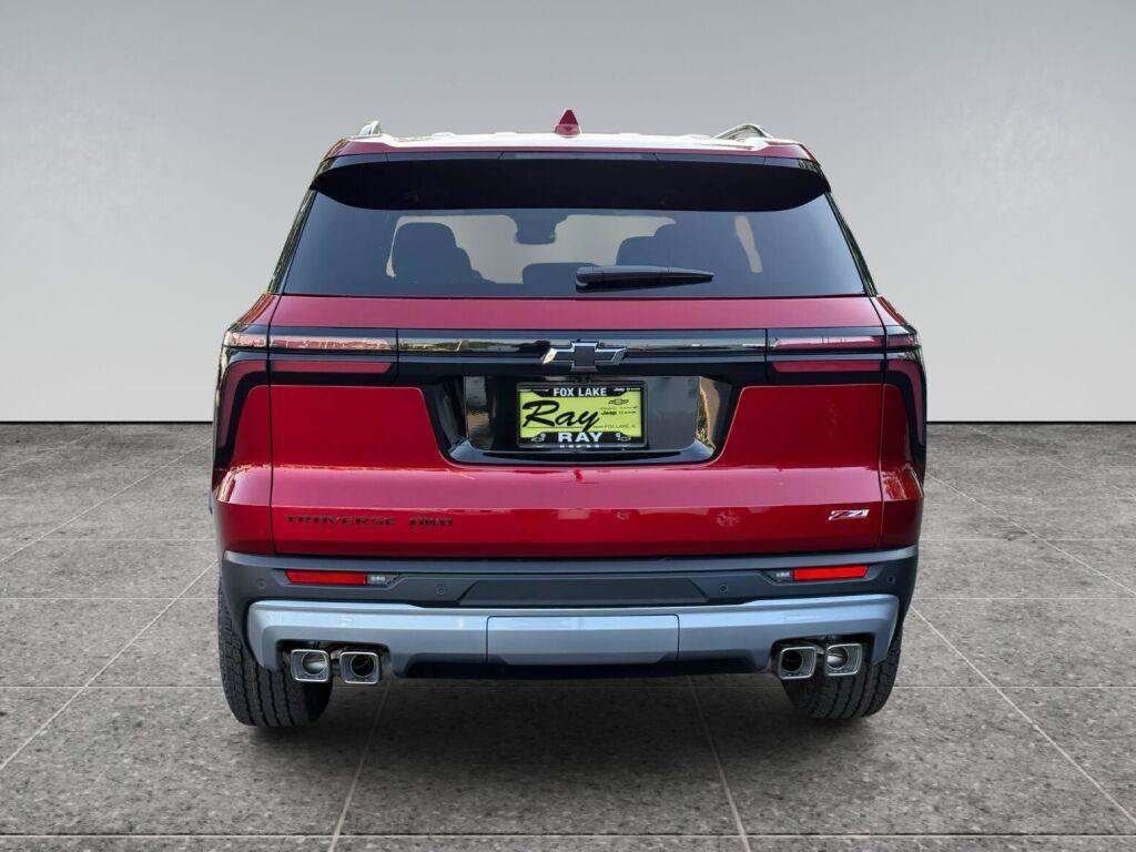 New 2027 Chevrolet Traverse Z71 w/ LPO, Floor Liner Package AWD/4WD image 14