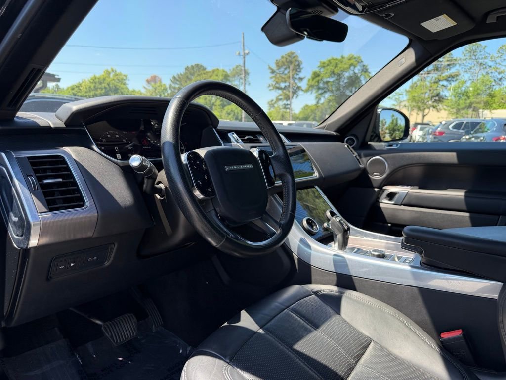 Used 2020 Land Rover Range Rover Sport HSE image 10
