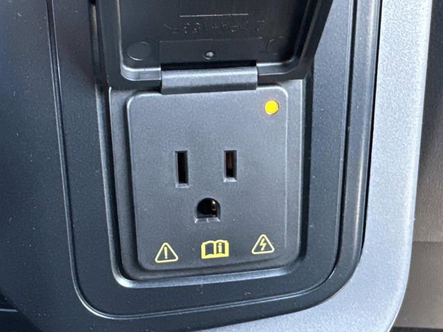 New 2026 Ford F150 XLT w/ Equipment Group 302A MID RWD image 22